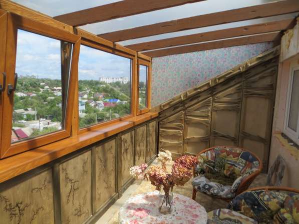 Отделка лоджий и балконов натуральным деревом,остекление пот в Воронеже фото 5