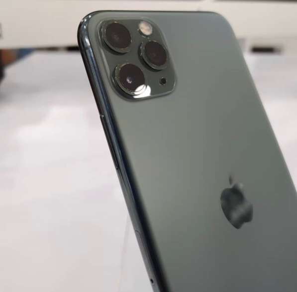 For sell Apple IPhone 11 pro max 256gb