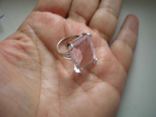 Авторское серебряное кольцо с розовым топазом 17 размера в фото 4