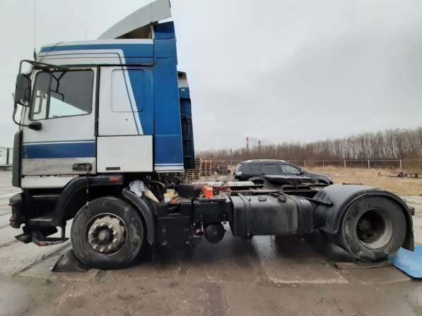 Тягач DAF 95 ATI 1990г в Архангельске