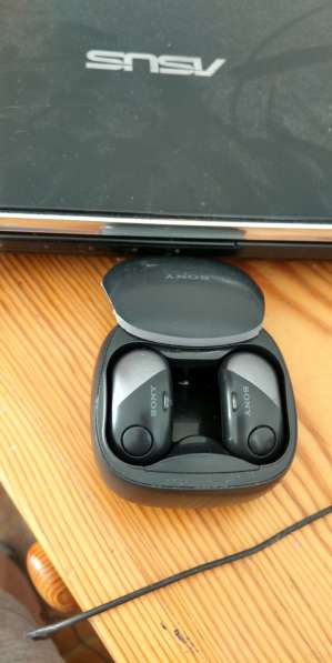 Bluetooth наушники SONY WF-SP700N в Санкт-Петербурге фото 3