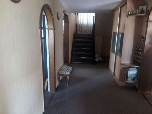Срочно продаётся 2-х этажный, добротный жилой дом + гостевой в Туапсе фото 18