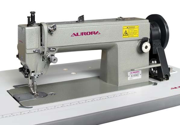 Одноигольная швейная машина с шагающей лапкой Aurora A 0302