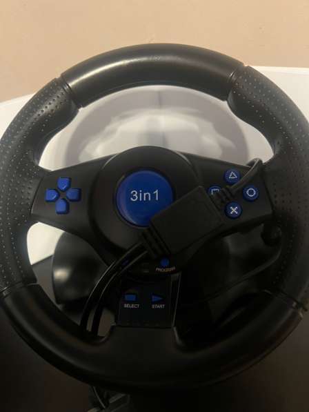 Игровой руль для ПК