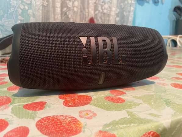 JBL CHARGE 5