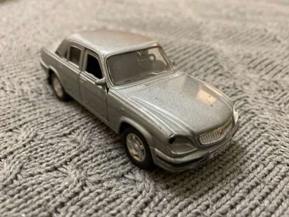 Машинка Волга