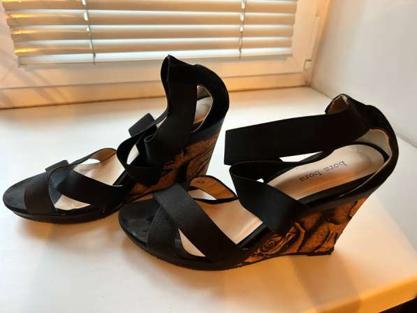 Обувь в Санкт-Петербурге фото 5