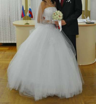свадебное платье Размер: 42–44 (S) в Краснодаре