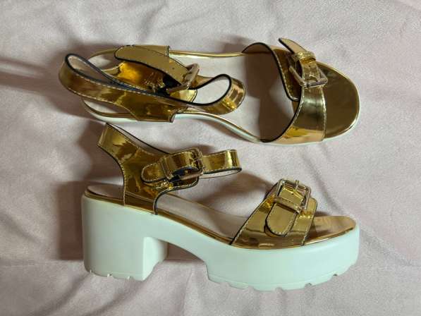 Босоножки Vitacci в Москве фото 5