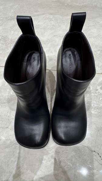 Bottega Veneta кожаные ботильоны в Москве