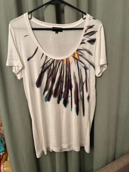 Футболка женская