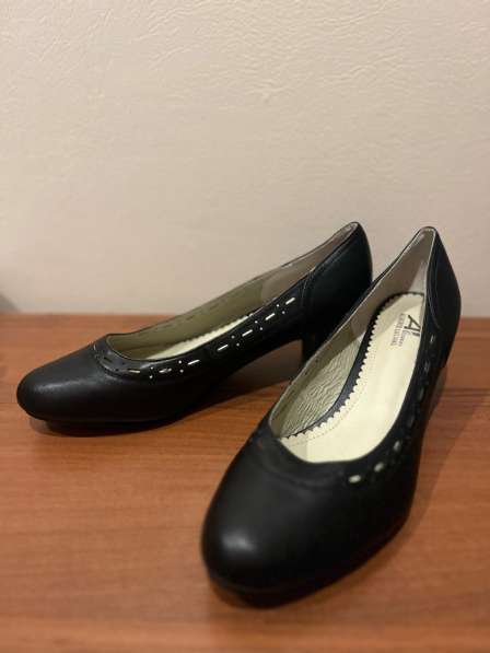 Женские туфли