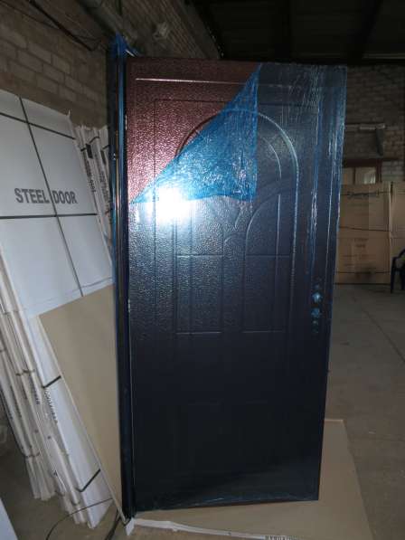 Входные двери в фото 9