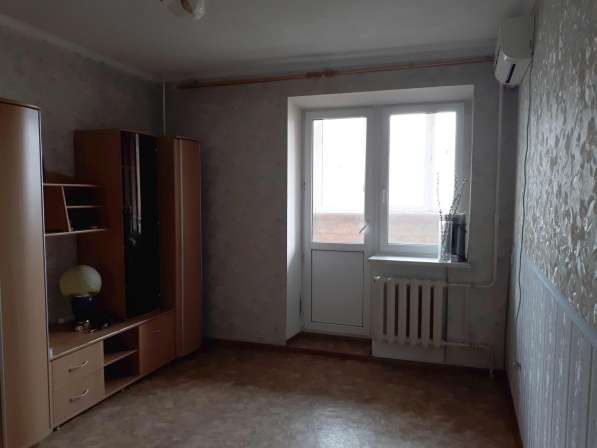 1 комнатная квартира в кирпичном доме на Днепровском