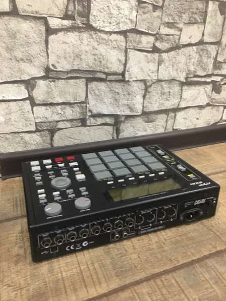 Akai MPC 1000 драм машина в Челябинске фото 5