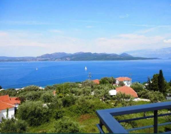 Продается квартира с видом на море в Греции в фото 3