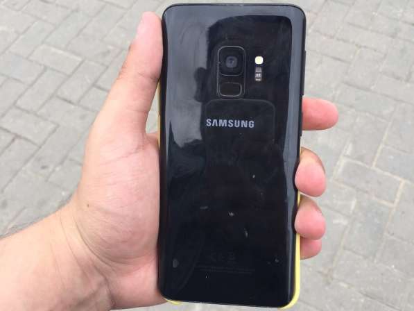 Samsung galaxy S9 в Москве