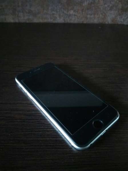 Продам iPhone 6