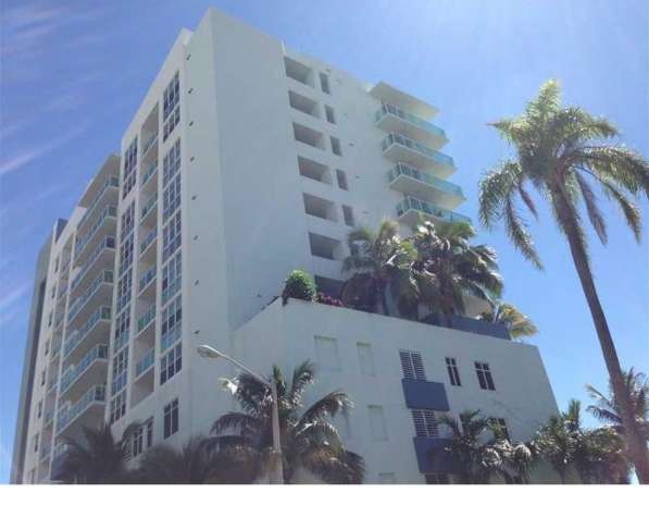 Угловая квартира в Майами с видами на залив в фото 8