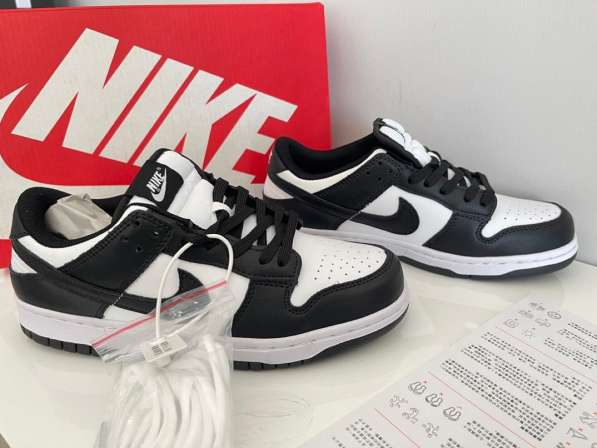 Nike SB Dunk Low White Black