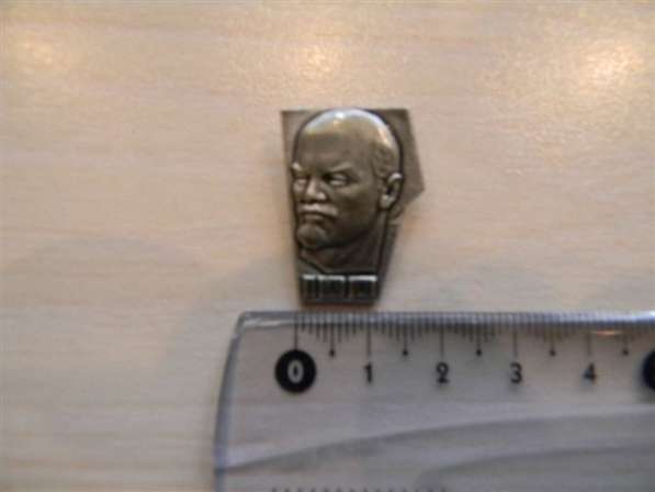 значки.100 лет,Ленин.1870-1970. 8 штук. в фото 8
