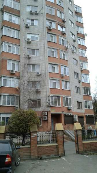 Продам четырехкомнатную квартиру в Ростов-на-Дону.Жилая площадь 122 кв.м.Этаж 2.Дом кирпичный. в Ростове-на-Дону фото 41