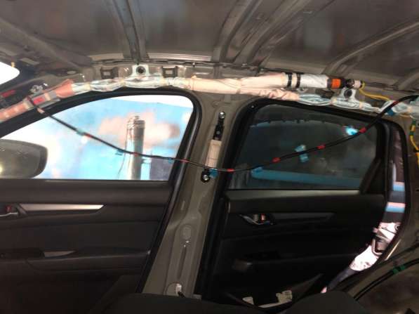 Перетяжка потолка машин Послуги автоелектрика Ремні безпеки в фото 10