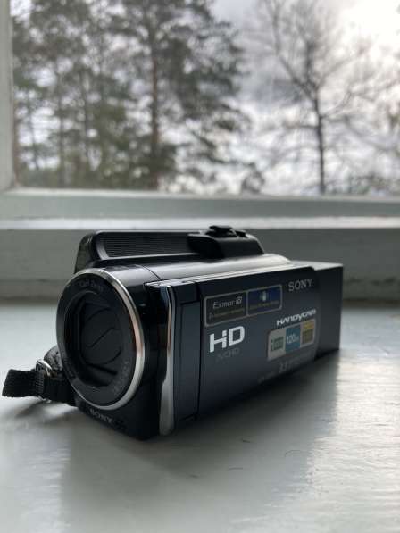 Видеокамера SONY HDR-XR150E