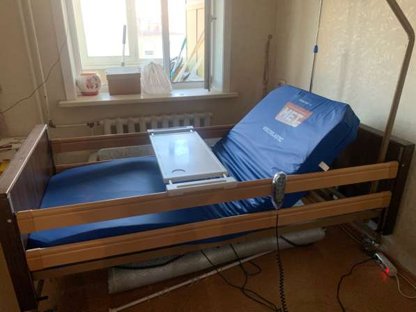 Продам медицинскую многофункциональную кровать