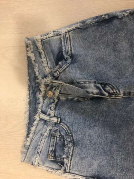 Джинсы голубые с бахромой в Владикавказе фото 3