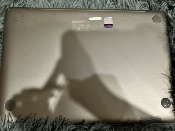 Ноутбук Asus ZenBook UX310U в Санкт-Петербурге фото 4