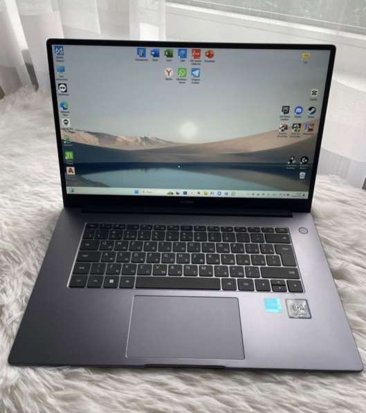 Ноутбук HUAWEI MateBook D15