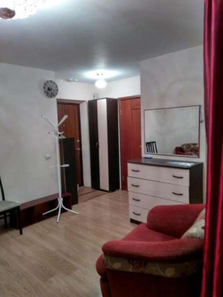 Сдается обустроенная однокомнатная квартира имеется интерне в Ленинск-Кузнецком фото 3