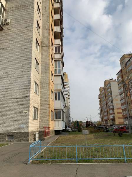 Продается СРОЧНО квартира, новый дом, Дианова 27 в Омске