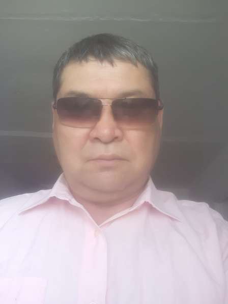 Сырым Абдихаликов, 50 лет, хочет пообщаться