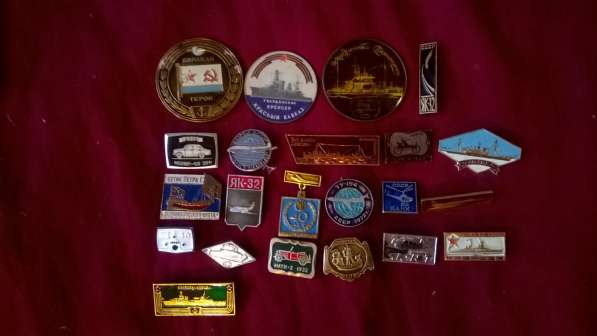 Значки по 10 рублей за штуку! в Москве фото 37