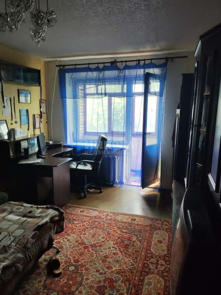 Продается 1 ком. квартира в г. Луганск, Центр, ул. Титова