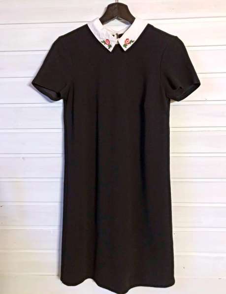 Платье с воротником в Москве