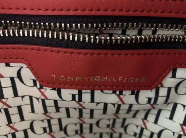 Рюкзак лимитированной коллекции Tommy Hilfiger & Gigi Hadid в Москве