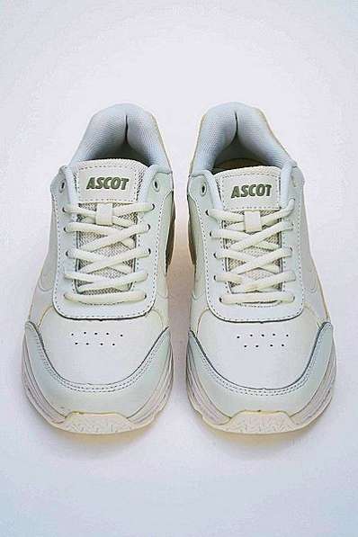 Ascot новые женские кроссовки белого цвета из натуральной ко