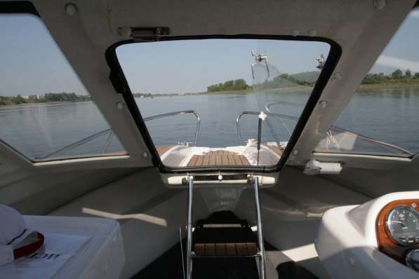Купить лодку (катер) Vympel 5400 HT в Рыбинске фото 3