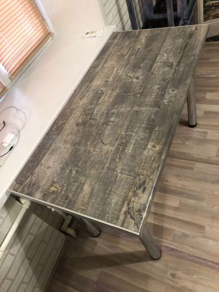 Стол в Камне-на-Оби