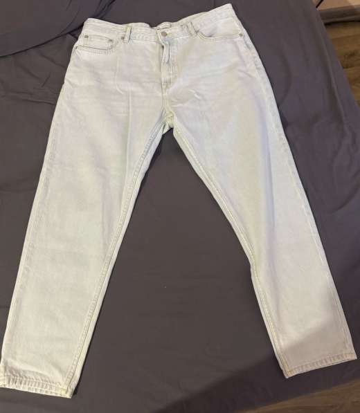 Джинсы slim fit