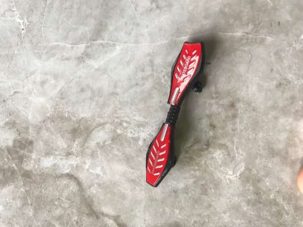 Пальчиковый скейт