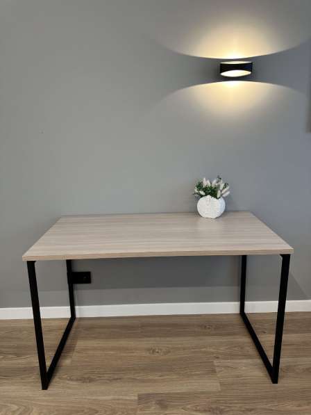 Стол письменный