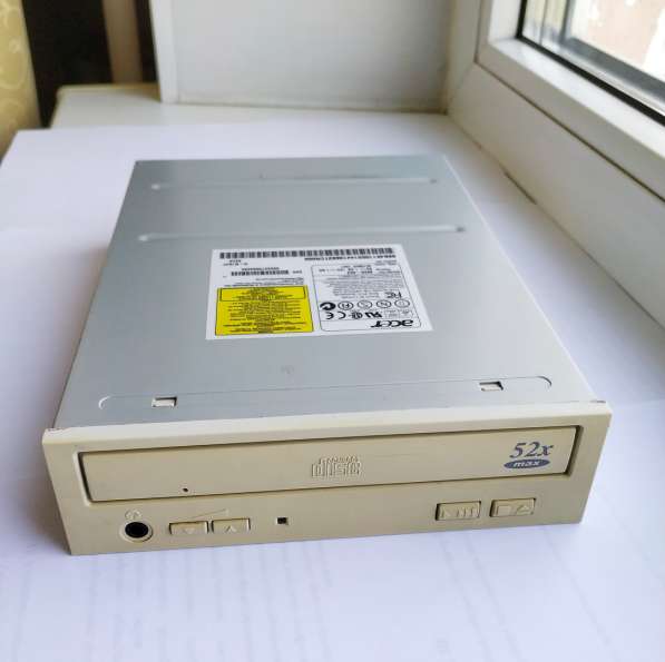 Привод CD ROM Acer 652A-003, IDE