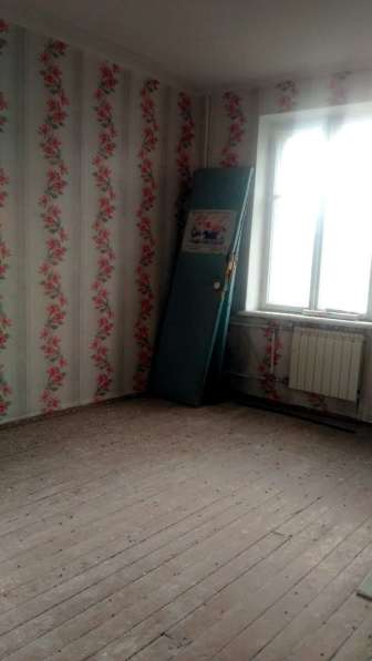 Продам комнату в 4-комнатной квартире в Каменске-Уральском фото 5