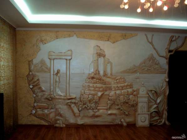 Барельефы ручной работы, роспись стен в Перми