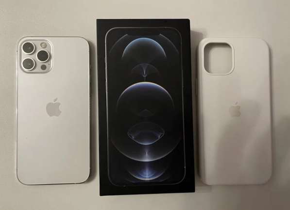 Продам iPhone 12 pro max 128gb айфон в хорошем состоянии в Химках фото 3