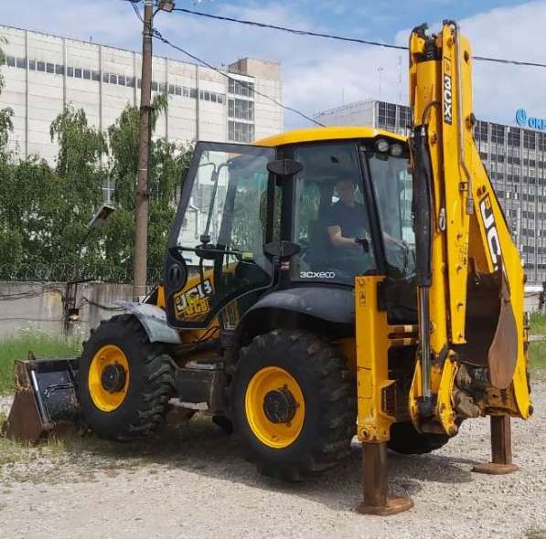 Продам экскаватор погрузчик JCB 3CX eco,2013 г/в,равноколесн в Перми фото 4